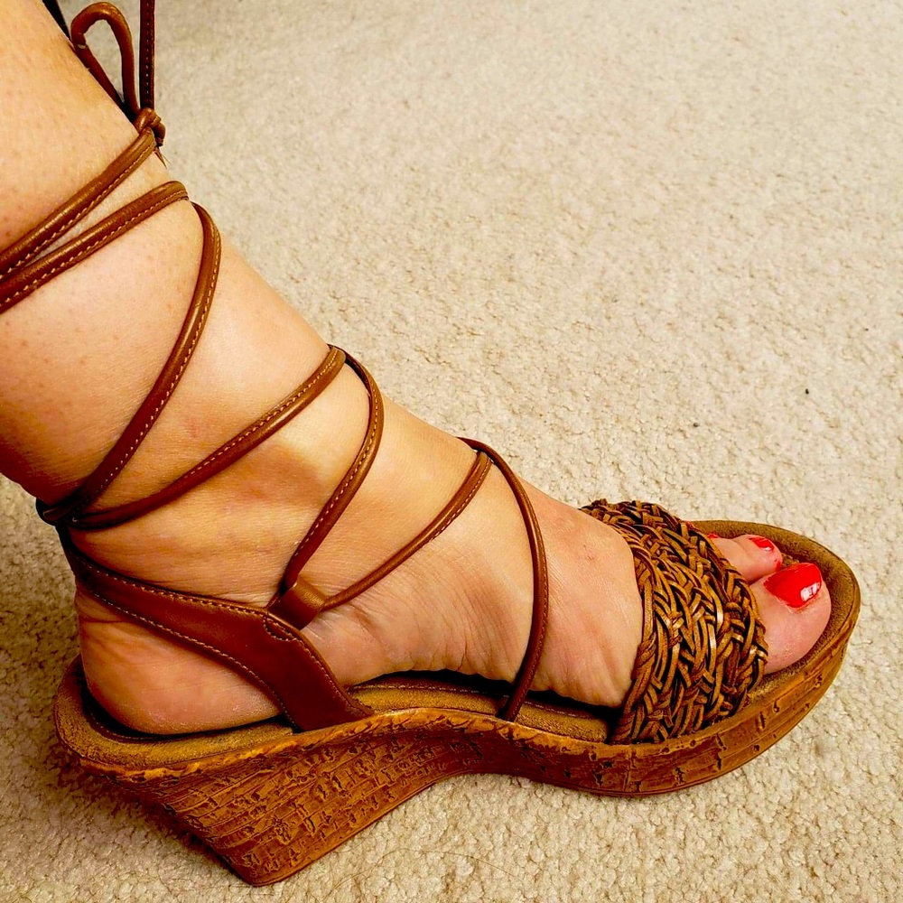 Lace up sandals